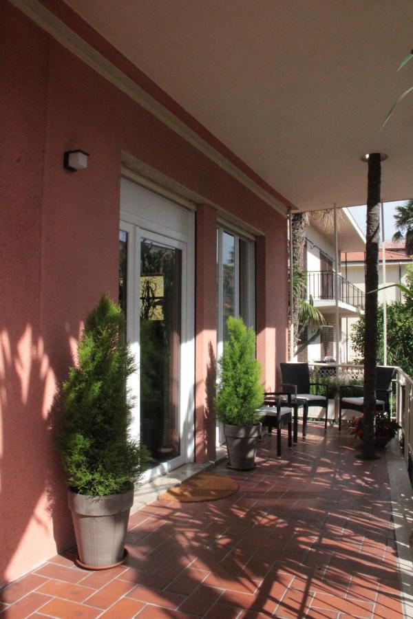 B&B Villa Mirella Bordighera Extérieur photo